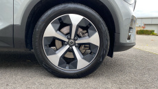 Volvo XC40 2.0 B3P Plus Dark 5dr Auto Petrol Estate